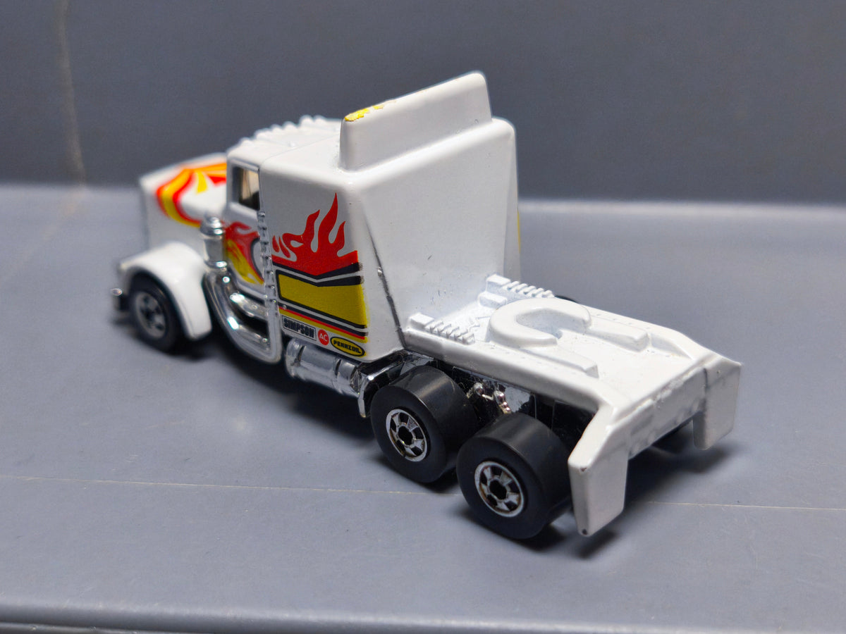 Hot Wheels Long shot 1983 version Hong Kong (NP31)