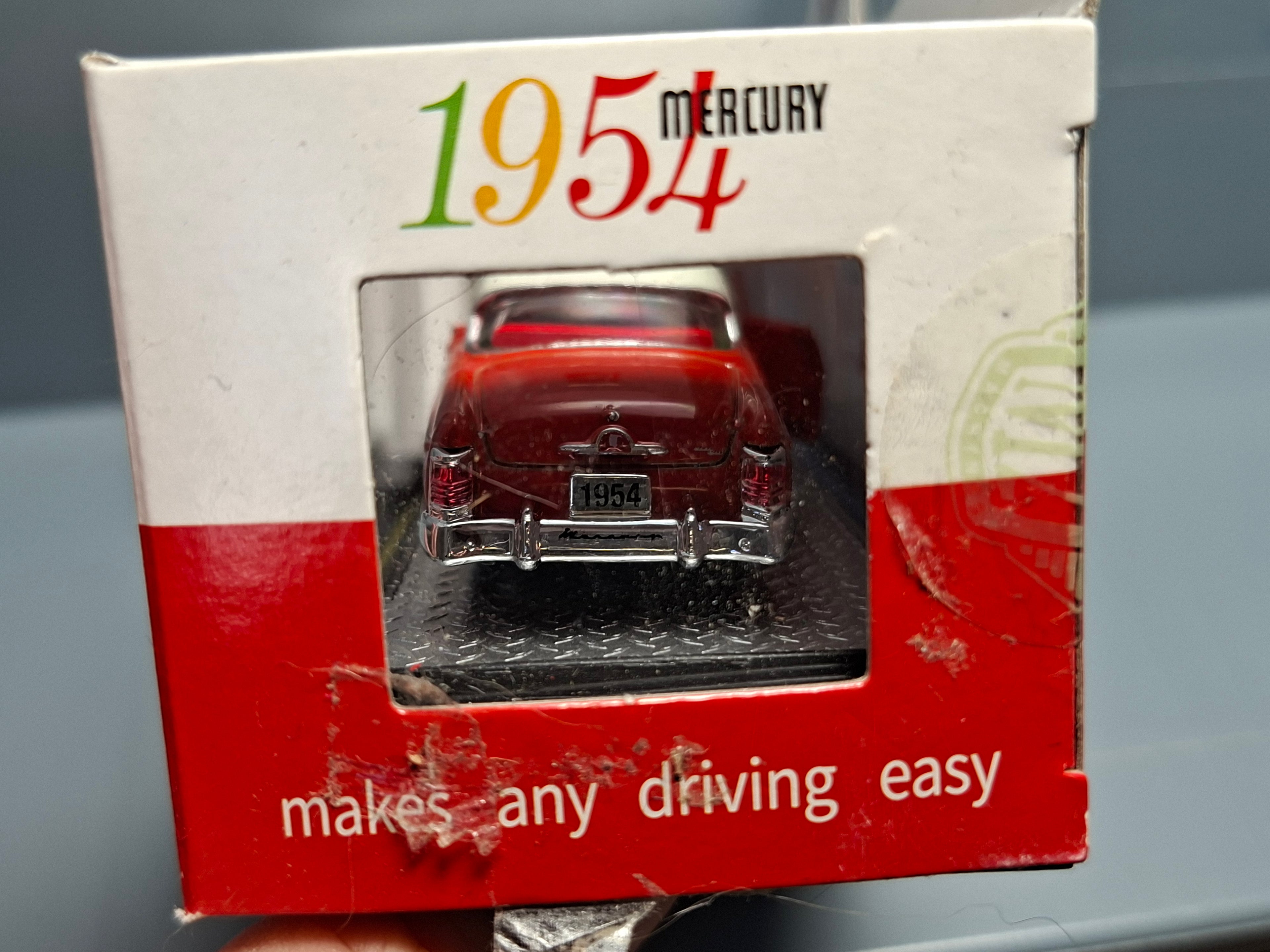 M2 Machines Detroit-Muscle Release 77 1954 Mercury Sun Valley (NP21)