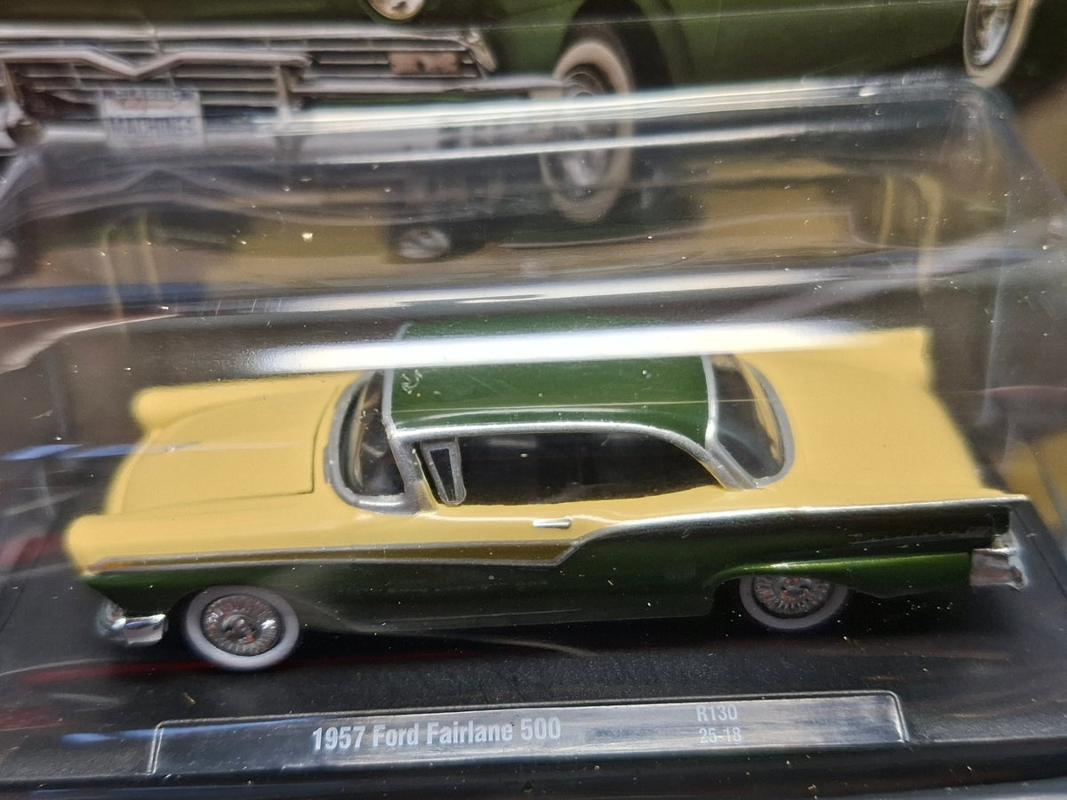 M2 Machines 2025 auto drivers R130 1957 Ford Fairlane 500 (NG52)