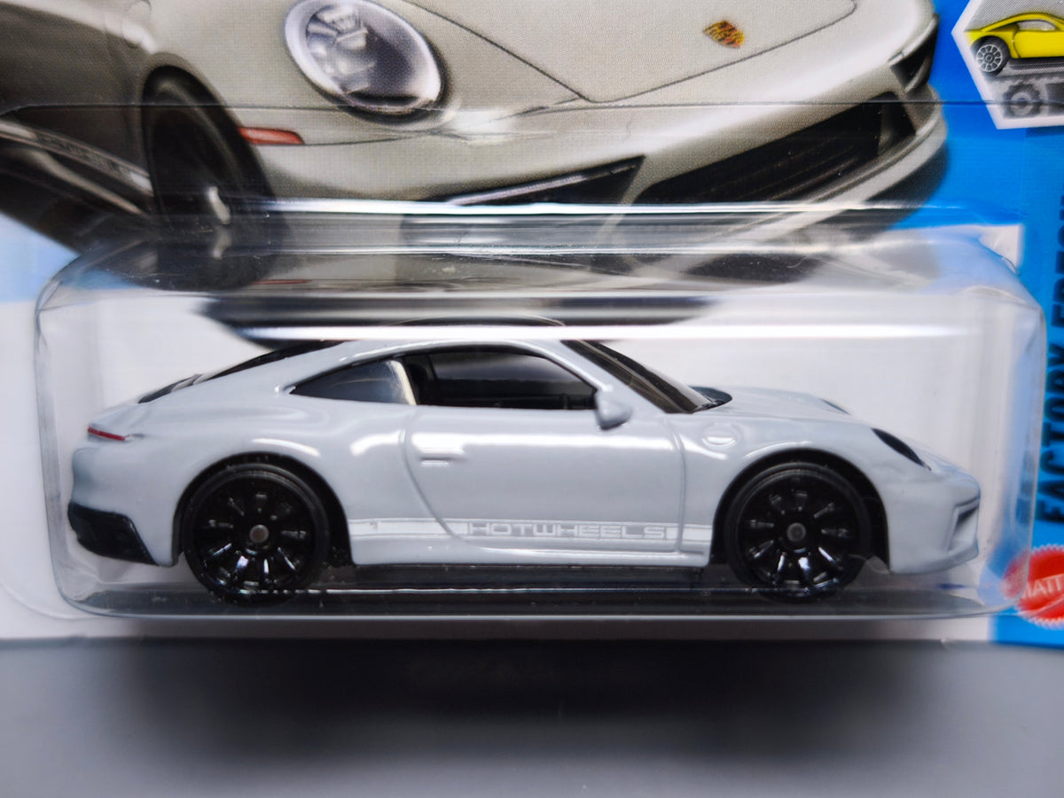 Hot Wheels Porsche 911 Carrera T 2026-015 (NP36)