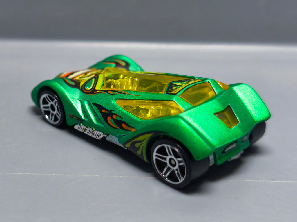 Hot Wheels Sinistra 2010-208 (A07)