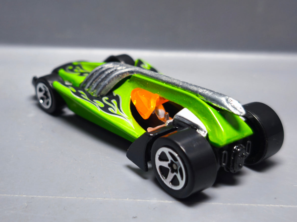 Hot Wheels Vulture roadster 2006 multipack    (A25)