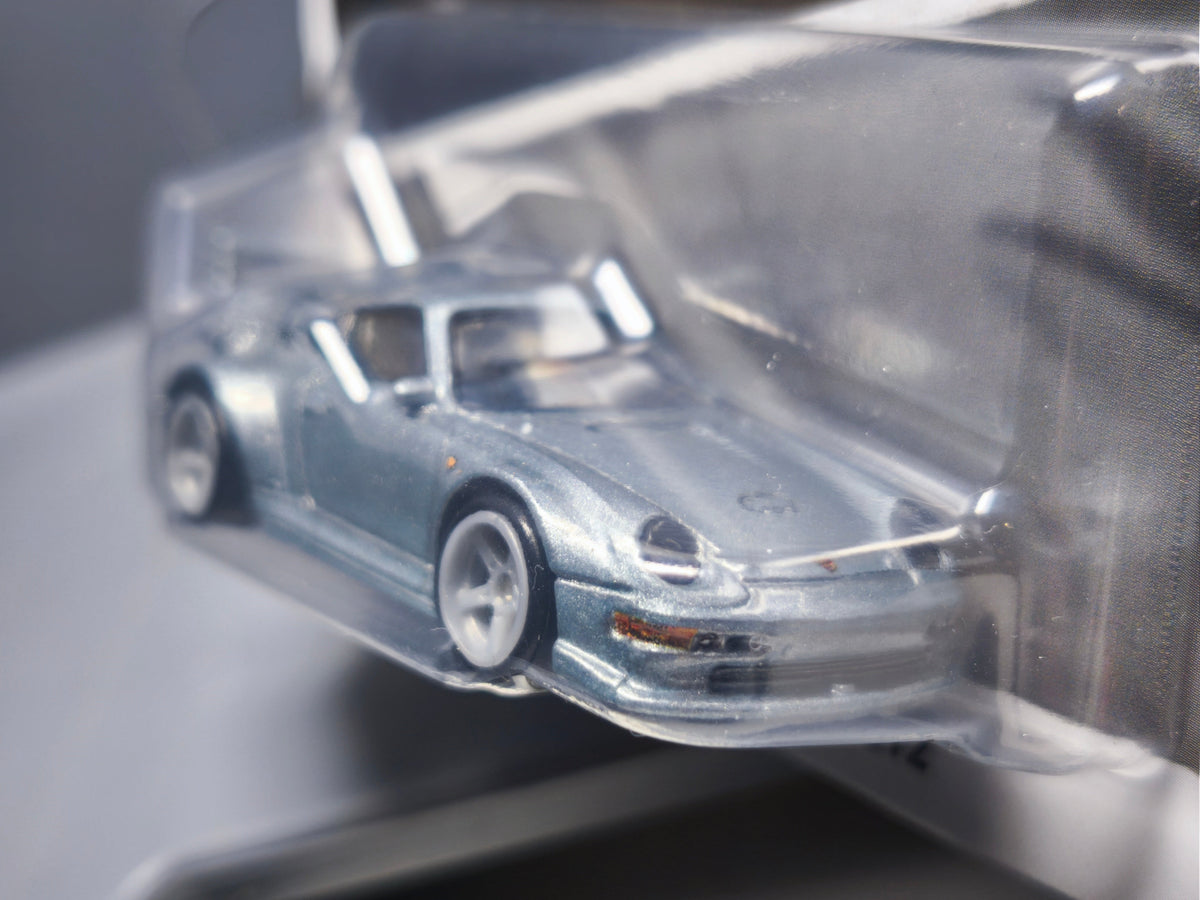 Hot Wheels Modern Classics Porsche 993 GT2 (NG27)