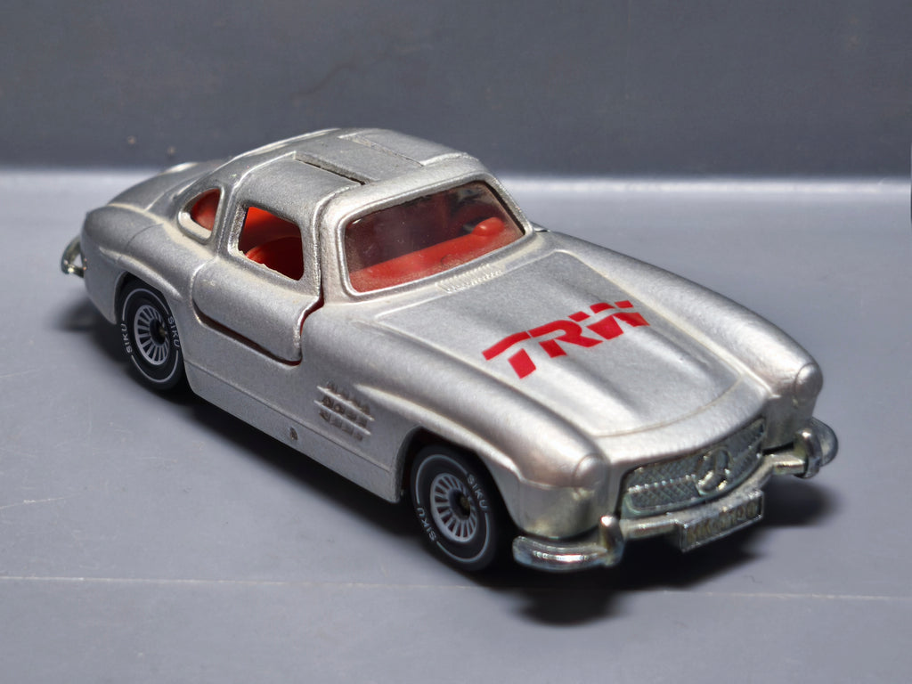 Siku  TRW Mercedes benz 300 SL    (A19)
