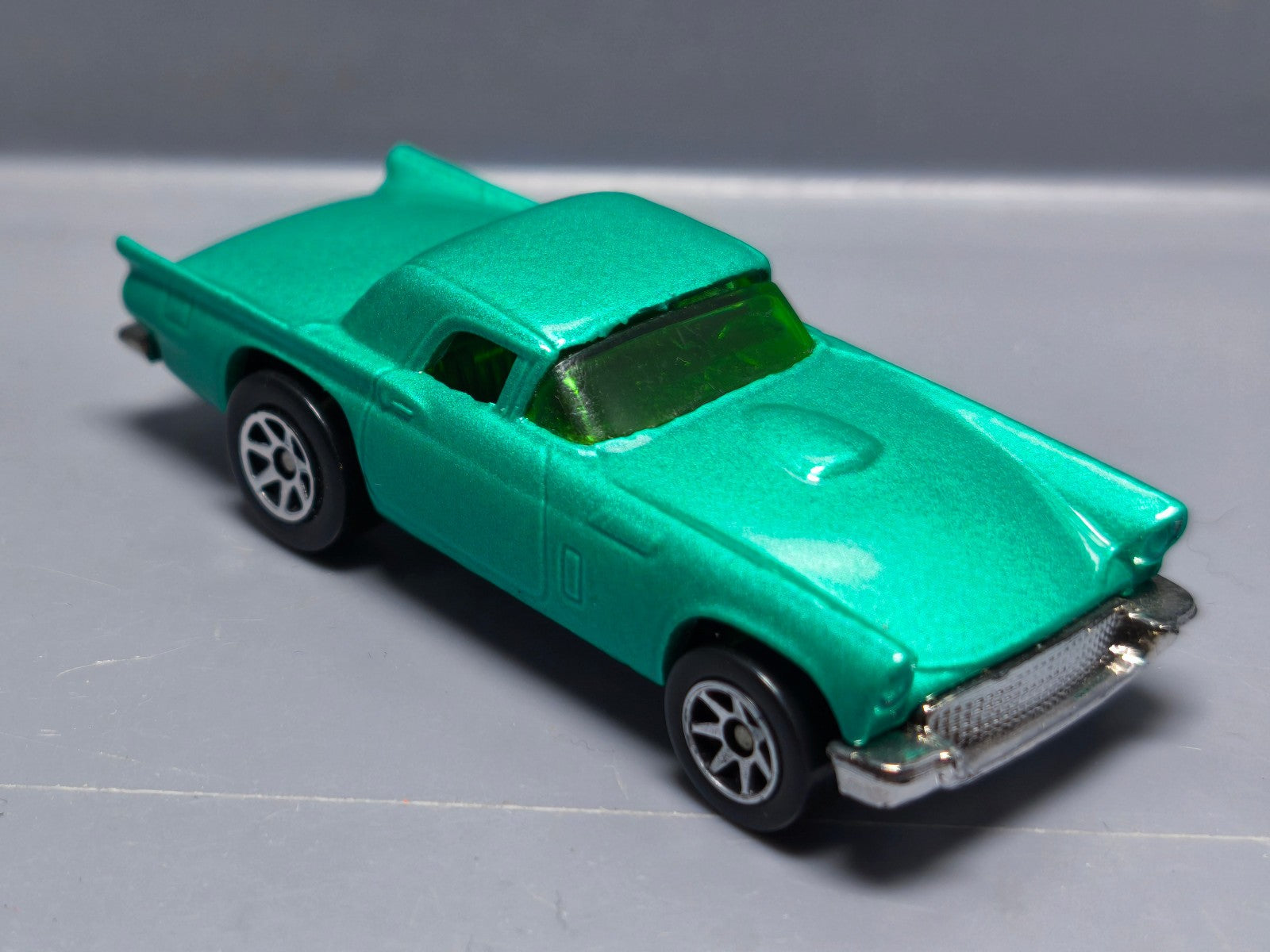 Hot Wheels 57 t-bird  version 7sp 1996 multipack   (A11)