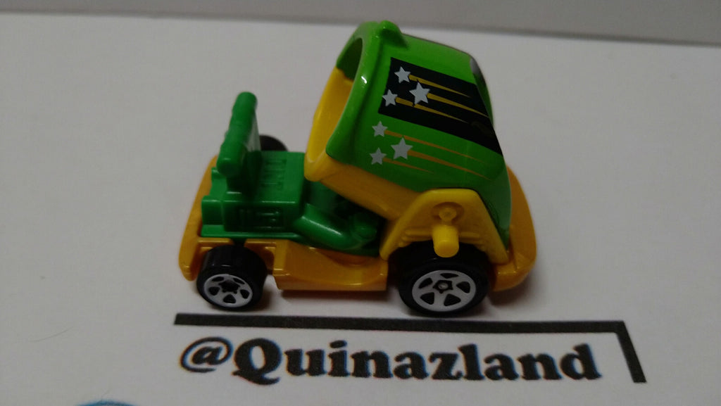 Hot Wheels Boom car 2017-163    (A14)
