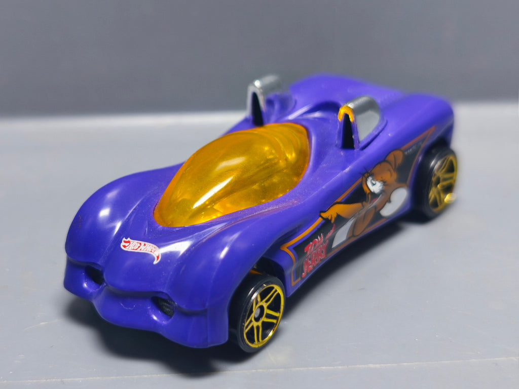 Hot Wheels Power pipes 2015 Tom and Jerry (A02)