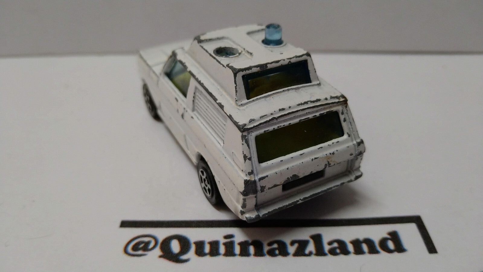 Corgi juniors  Range rover  (A13)