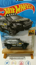 Hot Wheels Chrysler Pacifica 2020-051 (NP20)