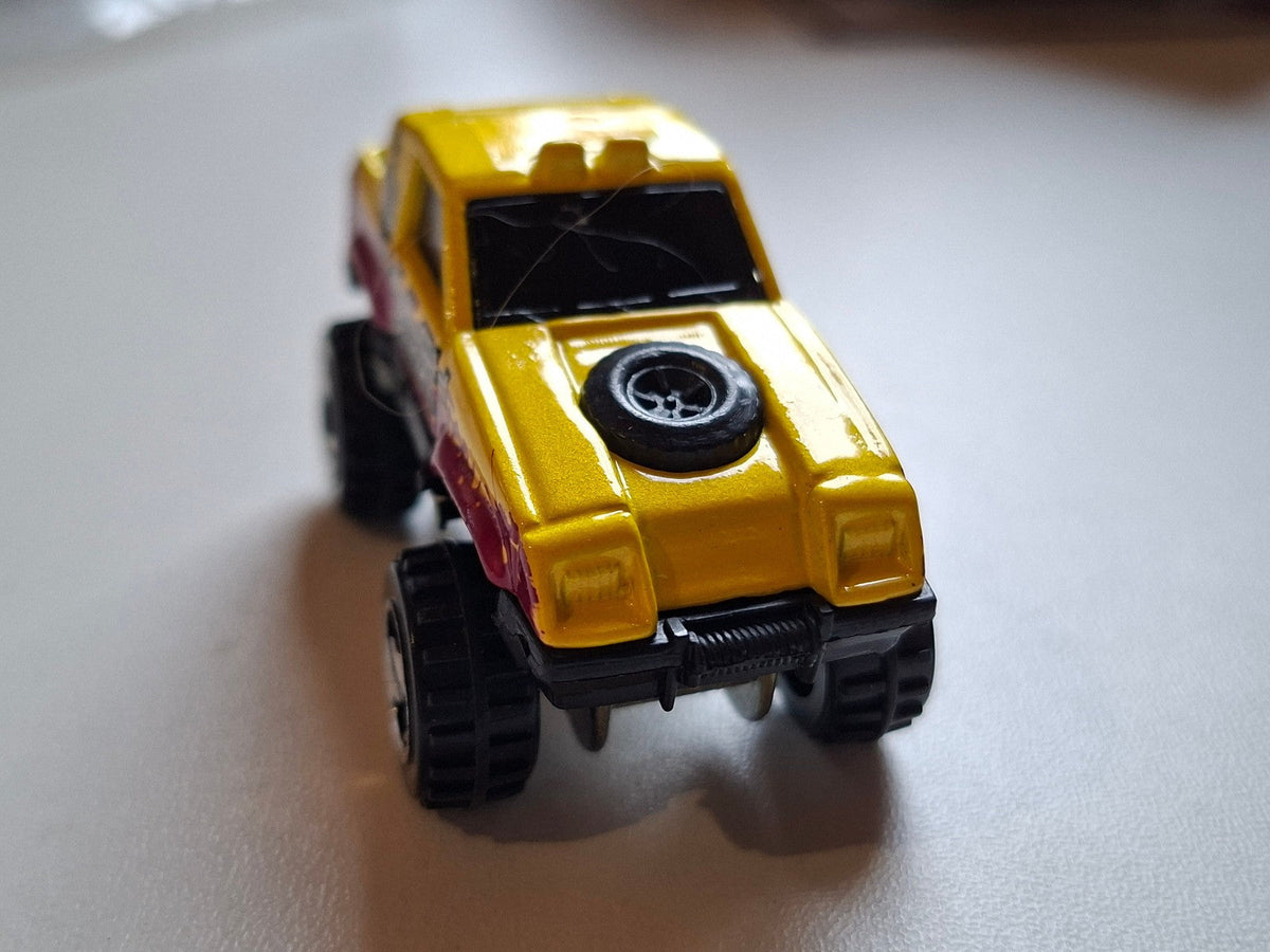 Hot Wheels Gulch stepper version thailand   1998-884  (DV013)