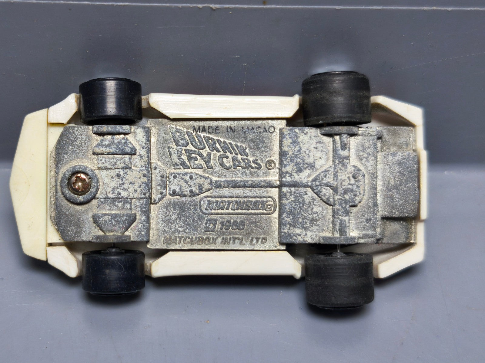 Matchbox Corvette Burnin Key Cars (A22)