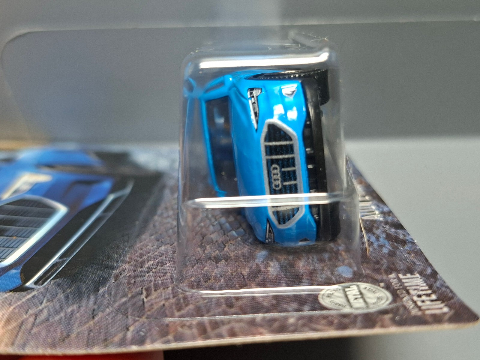 Matchbox European streets Audi E-tron  (CP20)