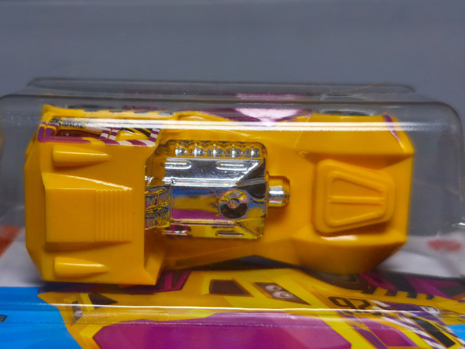 Hot Wheels Rennen rig 2022- 127  (NP20)