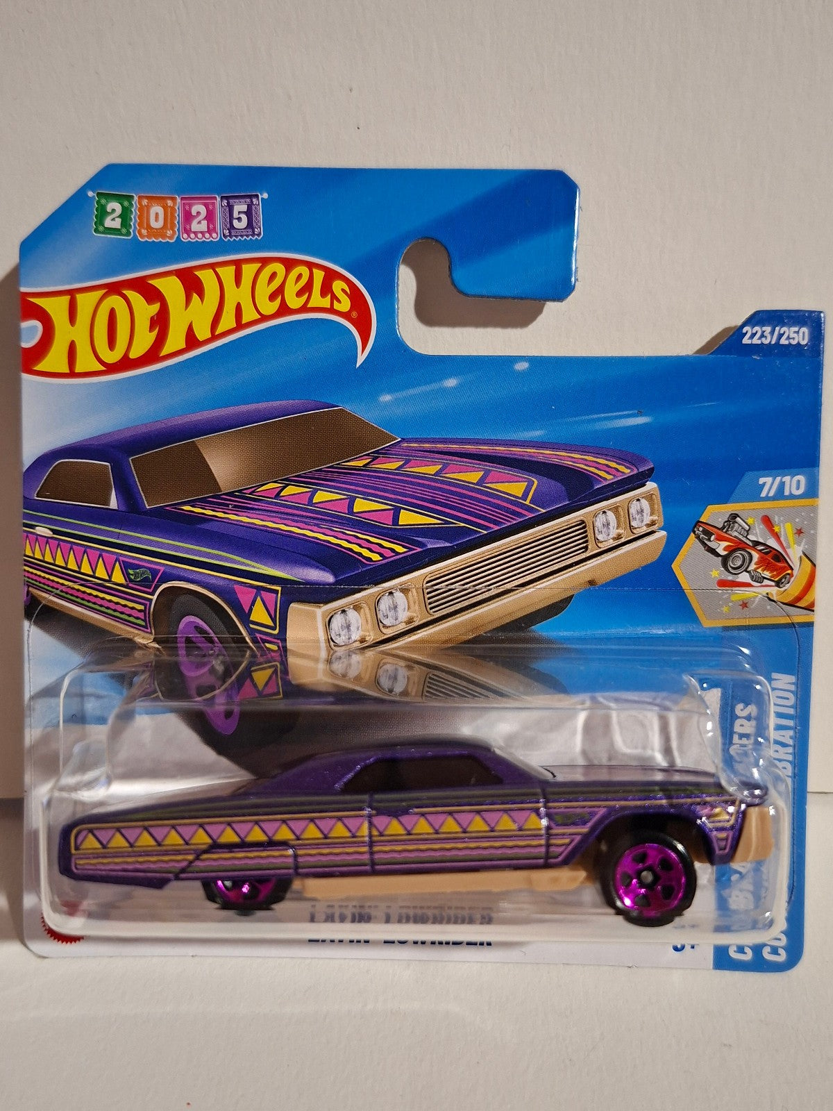 Hot Wheels Layin' lowrider   2025-223 (NP03)