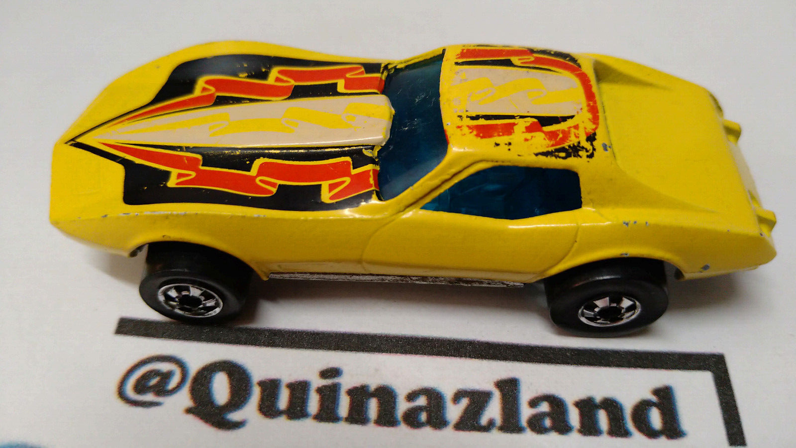 Hot Wheels 1979 super streeters  Corvette stingray  (A24)