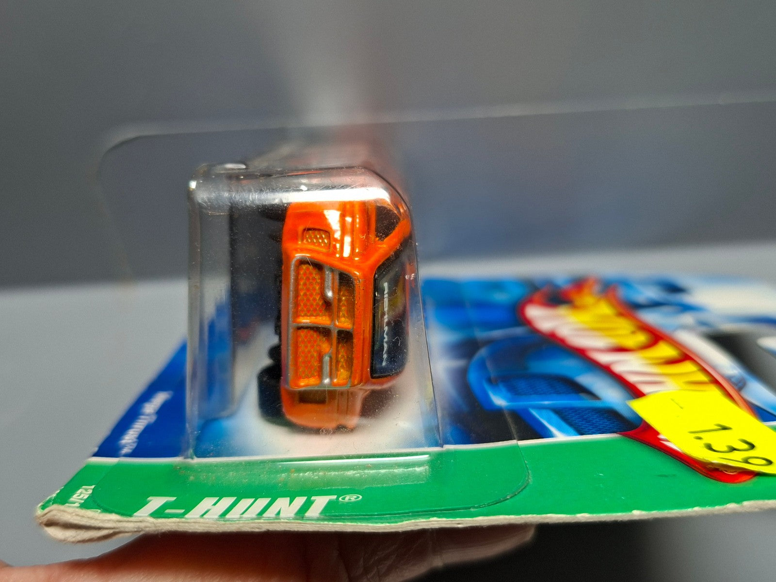 hot wheels Mainline 2007 série Treasure Hunt Mega Thrust collector 125 (CP18)