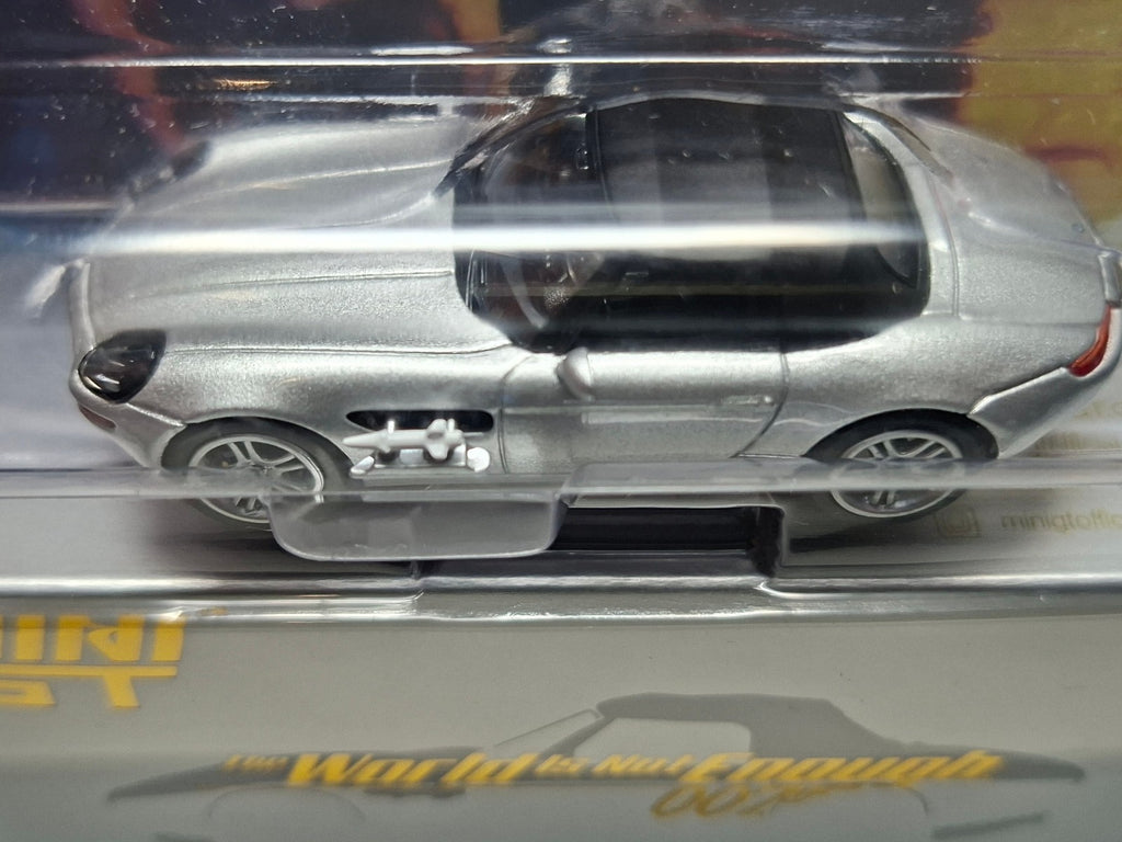 Mini GT 1999 BMW Z8 The World is not enough n° 906 (NG52)
