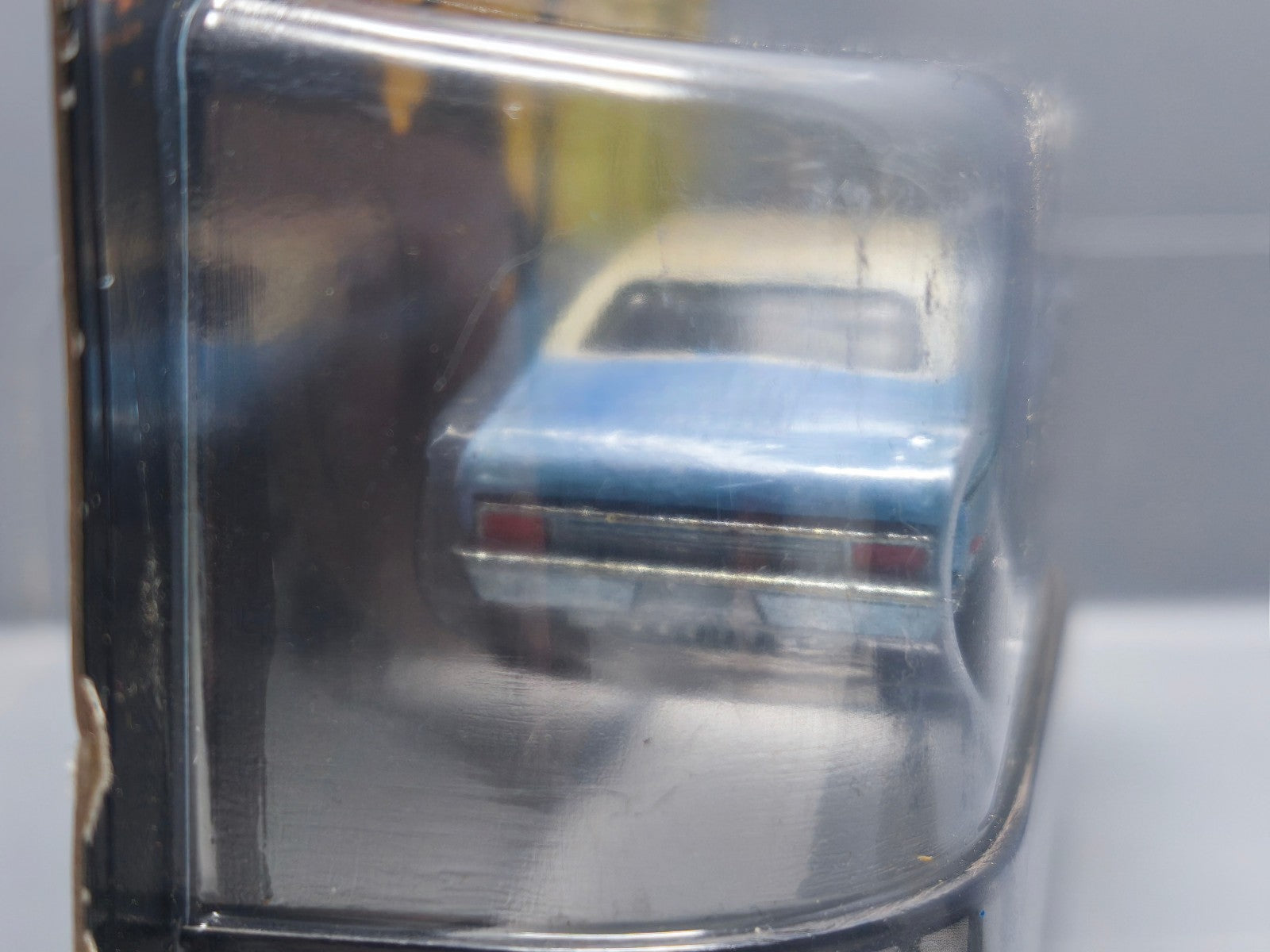 Hot Wheels 68 nova 2013 retro entertainment    (NG38)