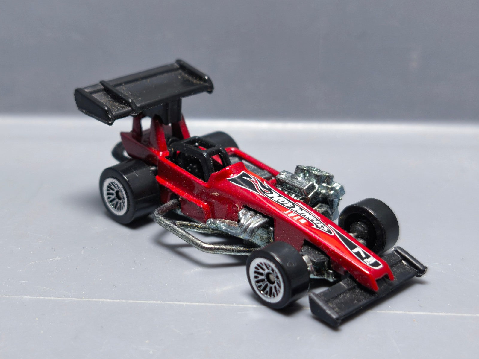 Hot Wheels Super modified 2006-135 (A17)