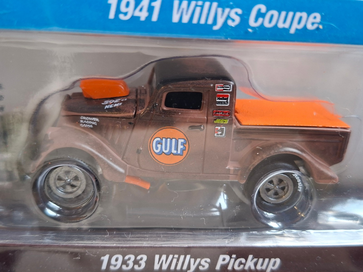 Johnny Lightning Willys Gassers Pack 1941 Willys Coupe 1933 Pickup Gulf (NG61)