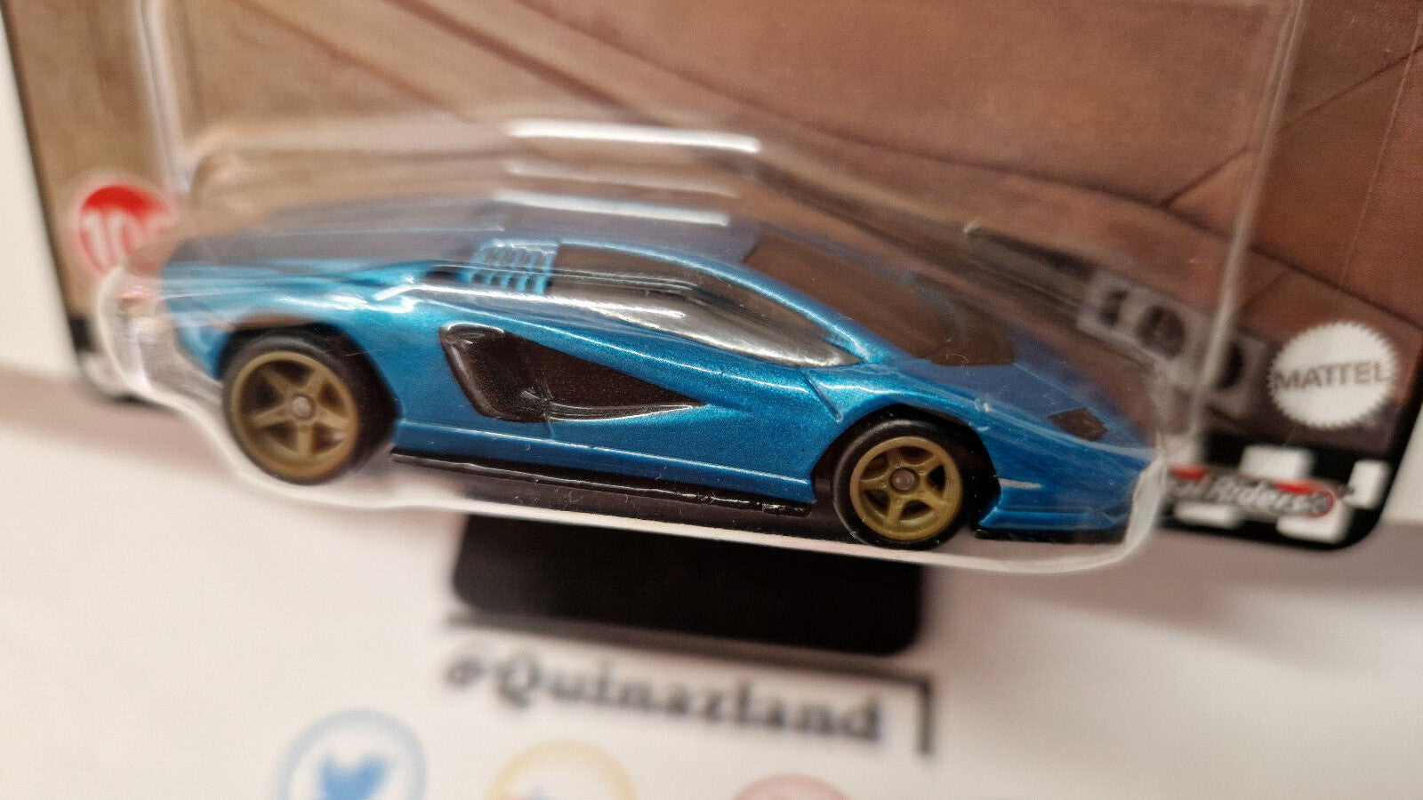 Hot Wheels Boulevard LAMBORGHINI COUNTACH LPI 800-4 #100 (NG80)