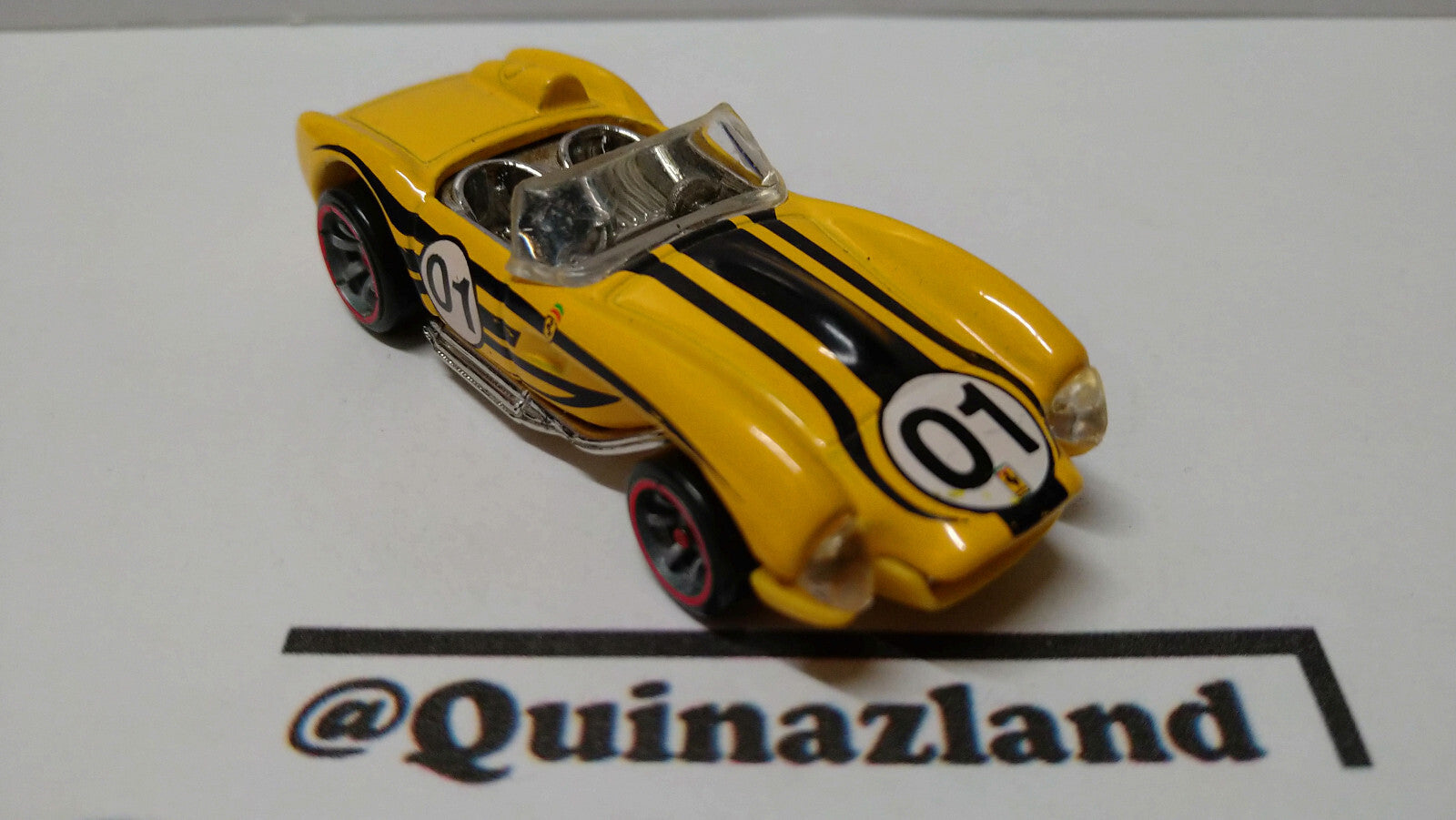 Hot Wheels Ferrari 250 testa rossa 2007 Ferrari racer  (A16)