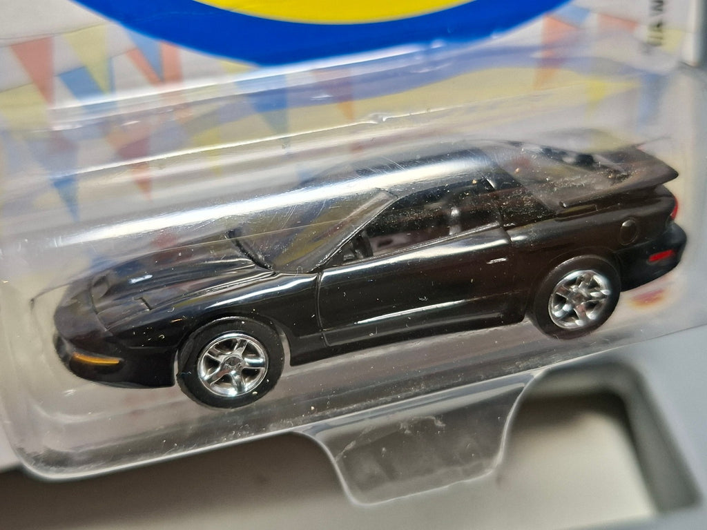 Johnny Lightning 2021  OK used cars  1997 Pontiac Firebird T/A WS6 (NG03)