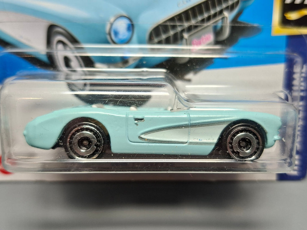 Hot Wheels Barbie 1956 corvette    2023-183  (CP19)