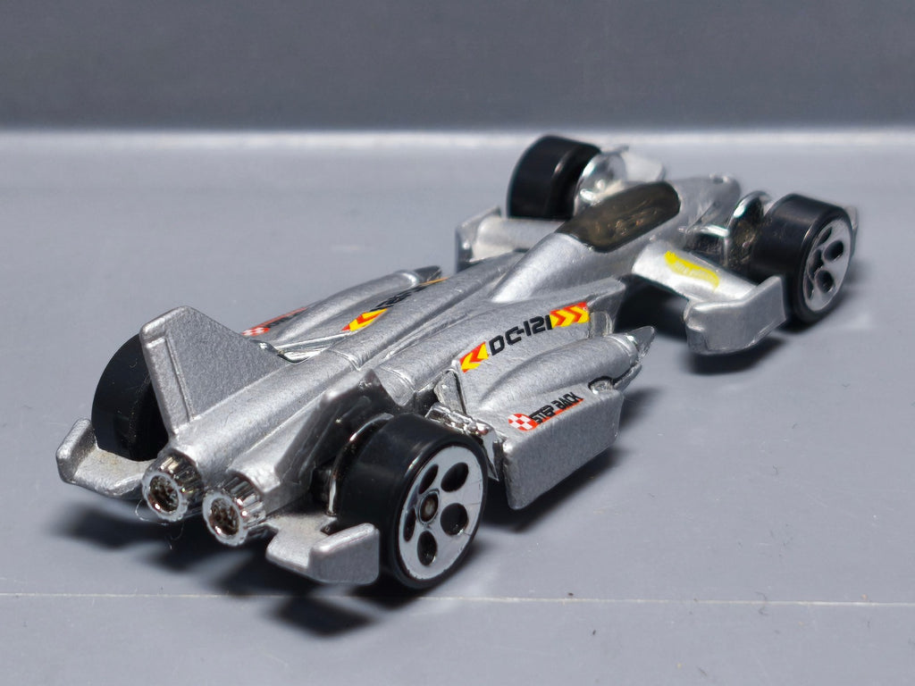 Hot Wheels Jet threat 3.0  version base peinte 2001-034  (A32)