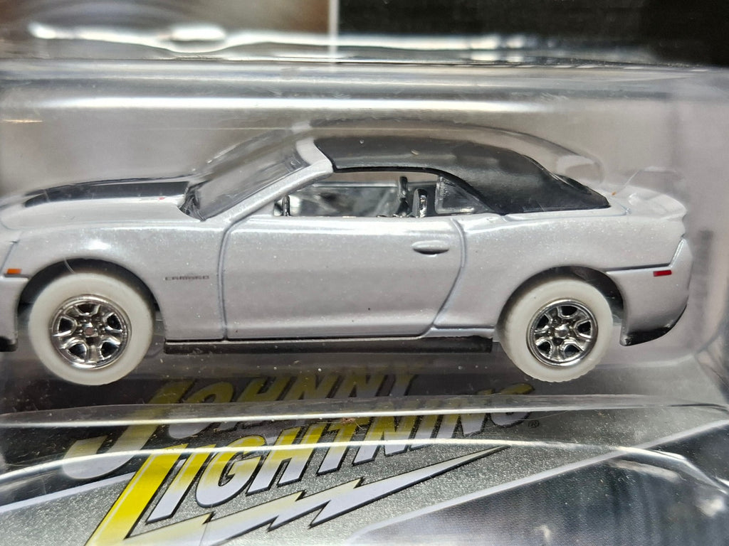 Johnny  Lightning Storage Tin 2012 Chevrolet Camaro ZL1 Convertible Chase (NG57)
