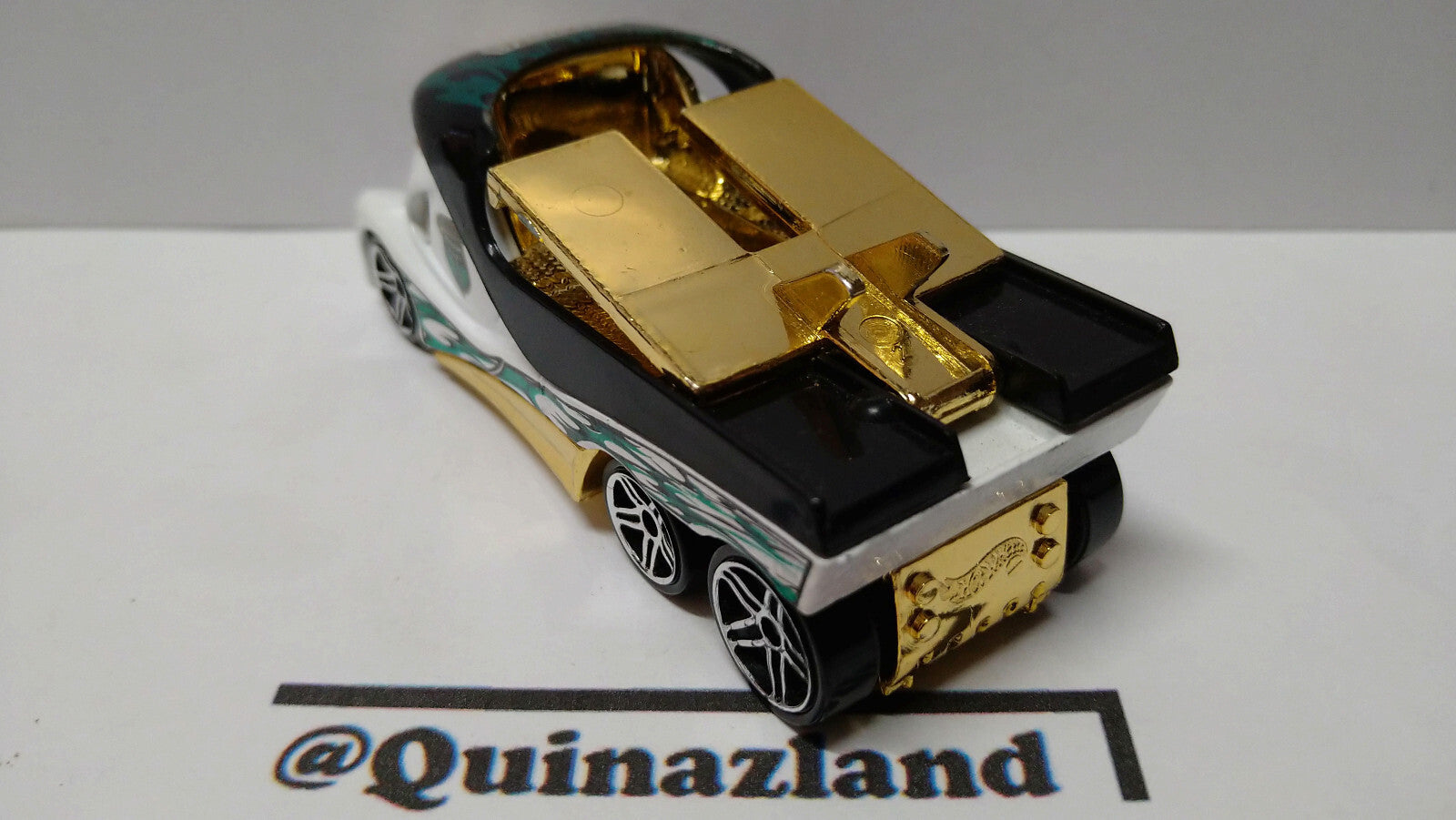 Hot Wheels Cabbin´ Fever Treasure Hunt 2001-012  (A37)