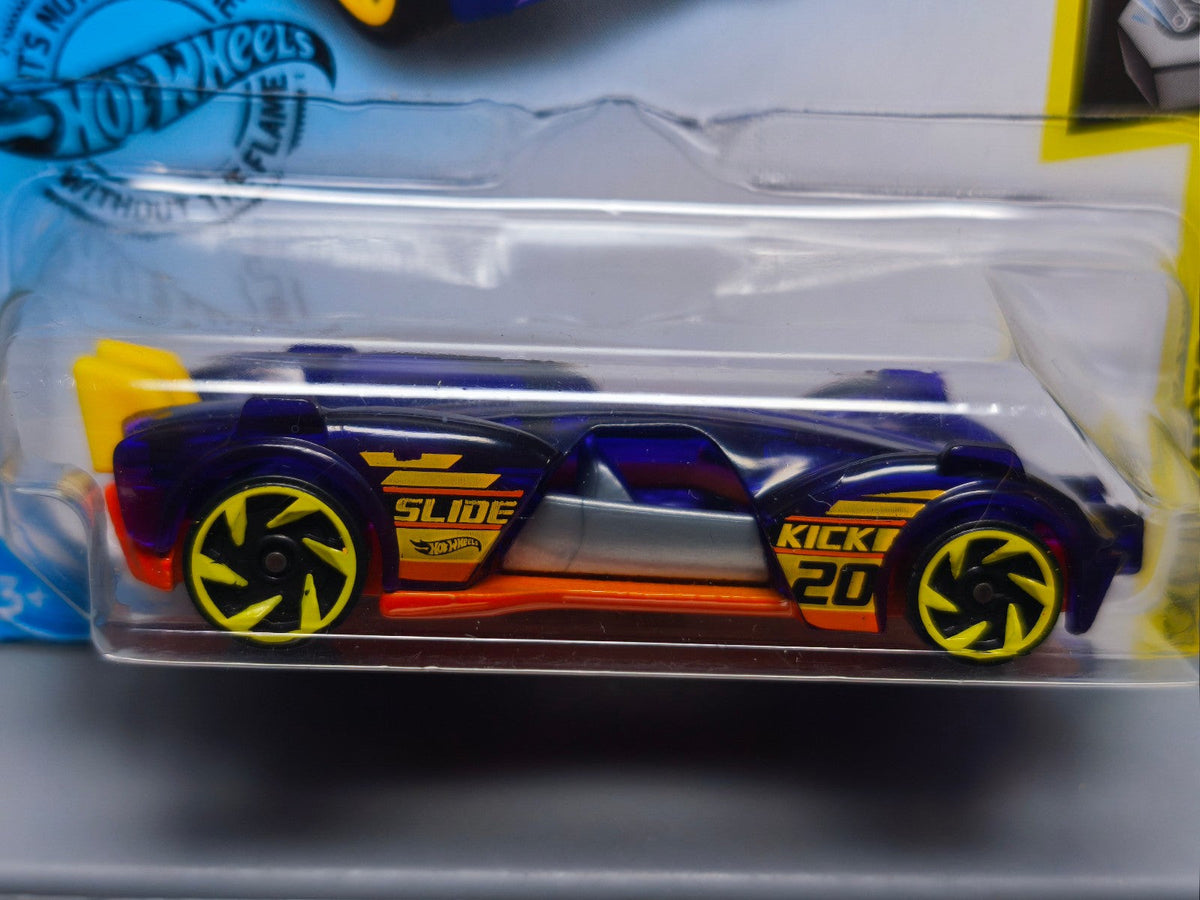 Hot Wheels Slide Kick    2020-046 (NP23)