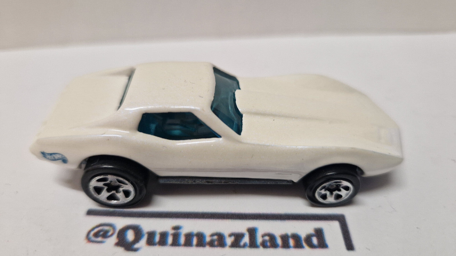 Hot Wheels Corvette stingray version 5sp 1996- 450 (A34)