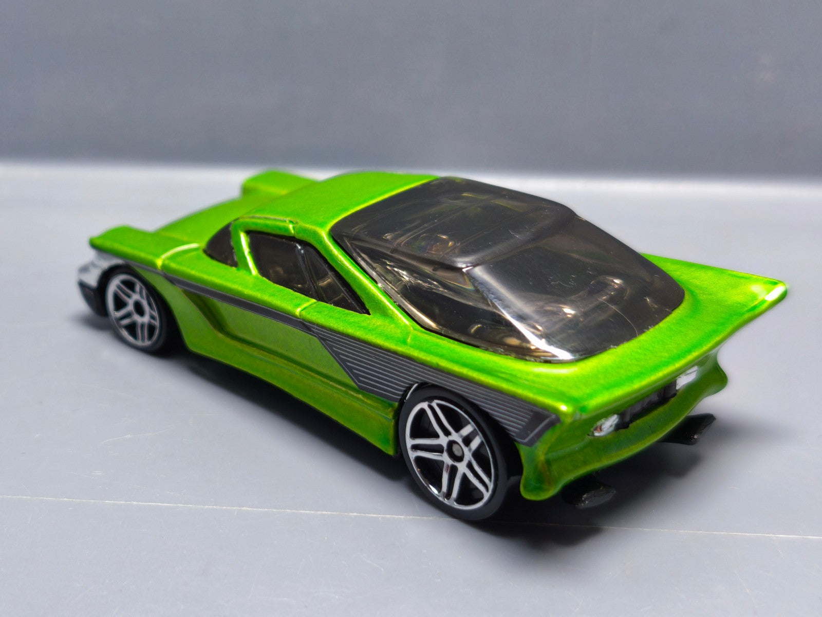 Hot Wheels Nomadder what 2002-192  (A08)
