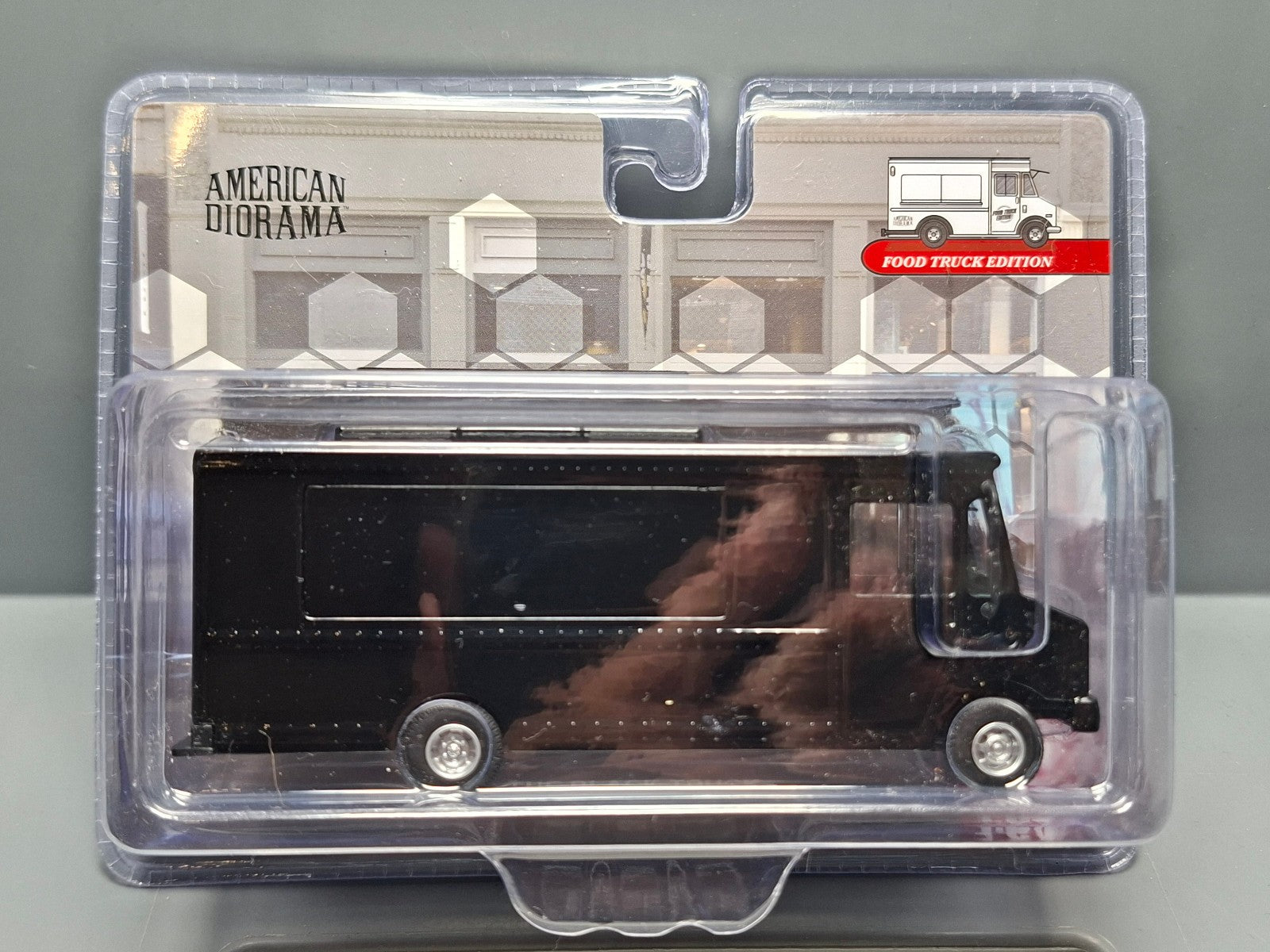 American Diorama 1/64 Food Truck – Black (C7)