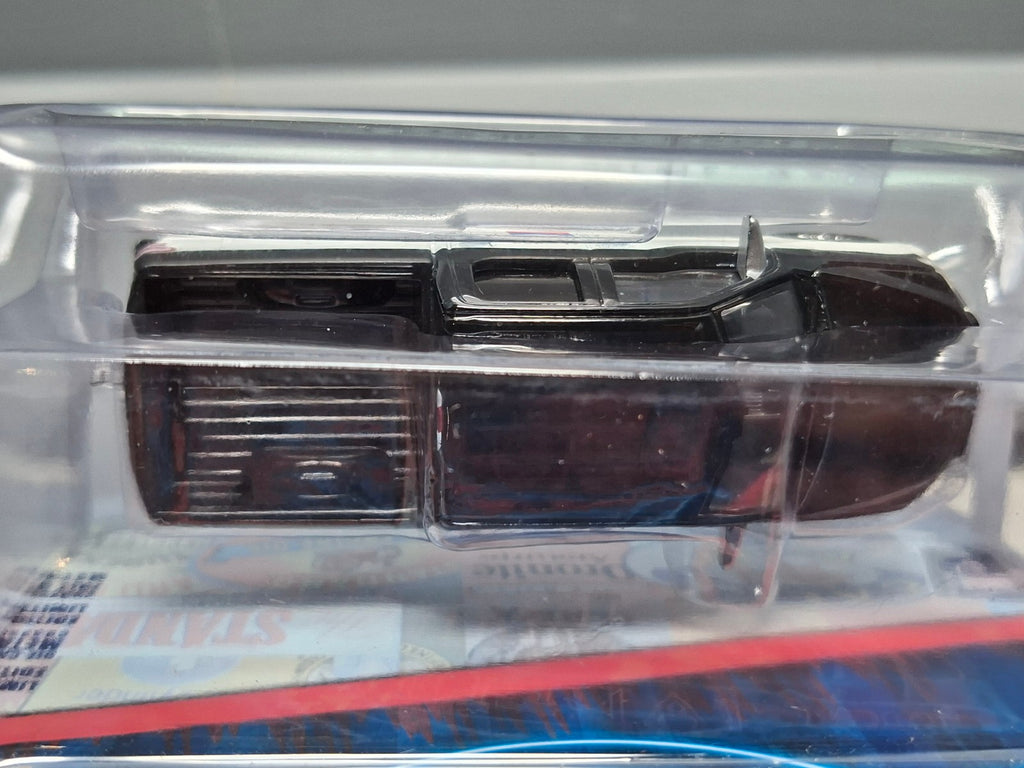 Greenlight Chevron Special Edition Series 1 2019 Ford F-150 XL with STX   (NG44)