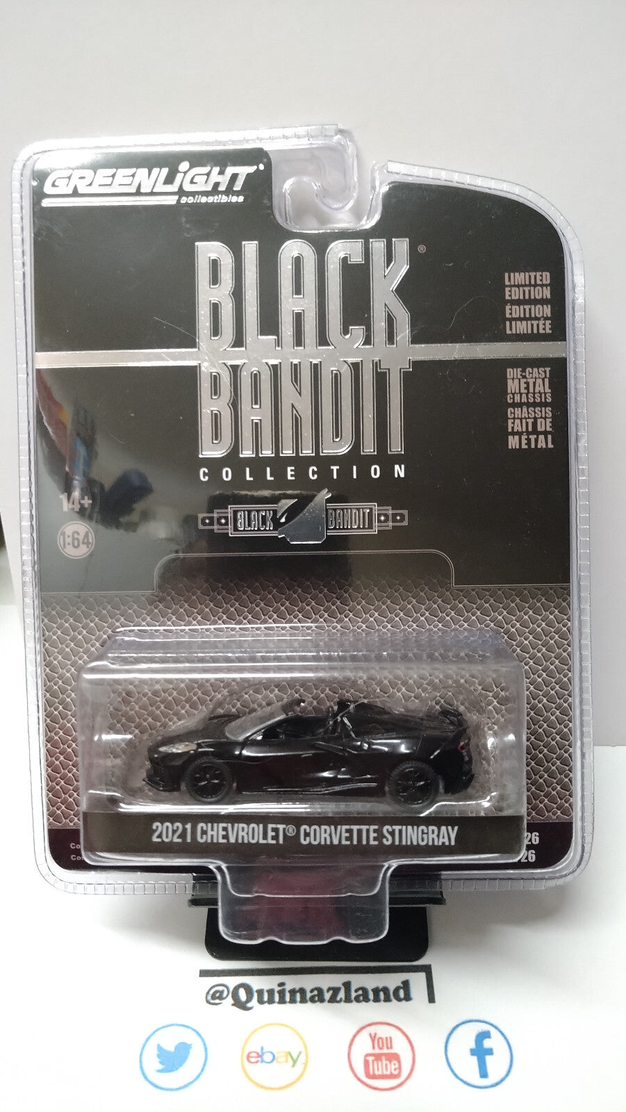 Greenlight Black Bandit 2021 Chevrolet Corvette C8 Stingray Convertible  (NG68)
