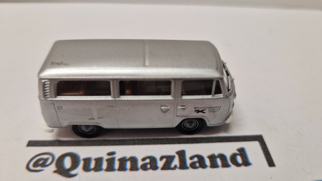 Brekina 1/87 Volkswagen T2 pompe funèbre friedrich wagner  (A05)