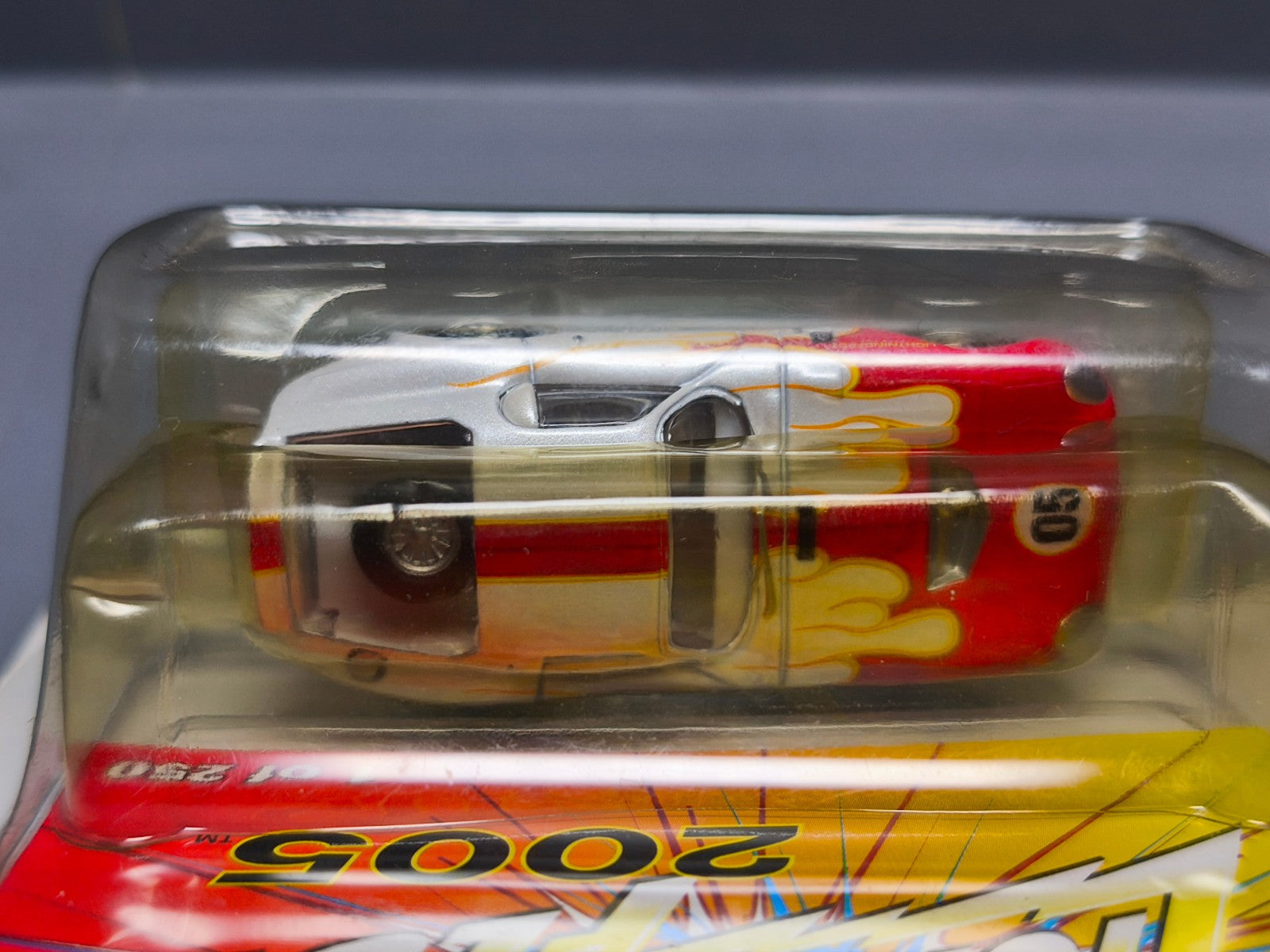 Johnny Lightning 2005 classic gold lightning festival Shelby cobra (NG35)