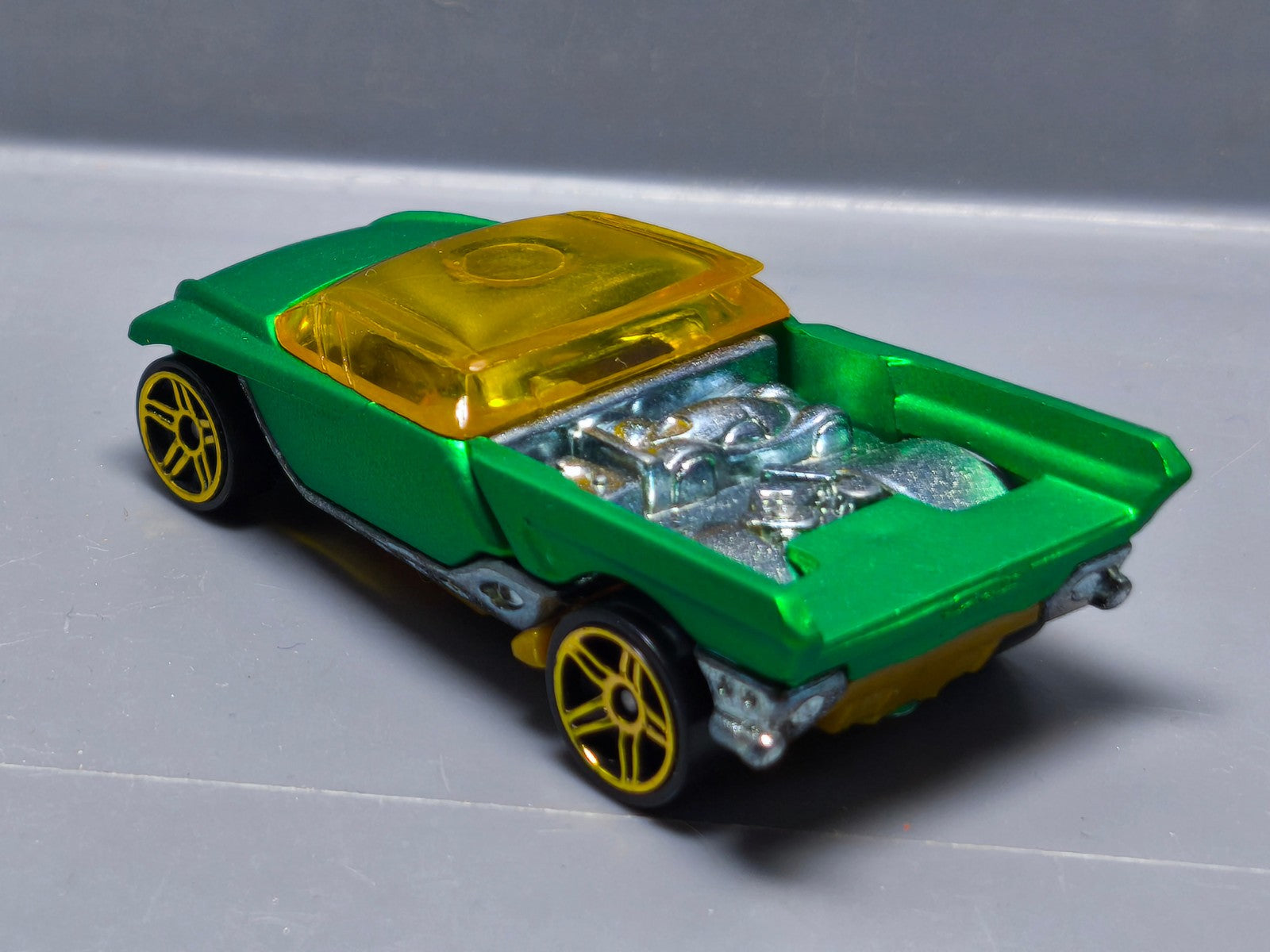 Hot Wheels Jester 2007 holiday hot rods   (A17)