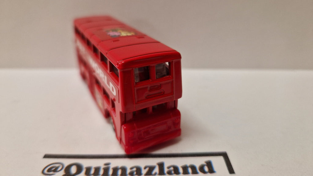 Tomica regular London bus pet world 1/130 (CP08)