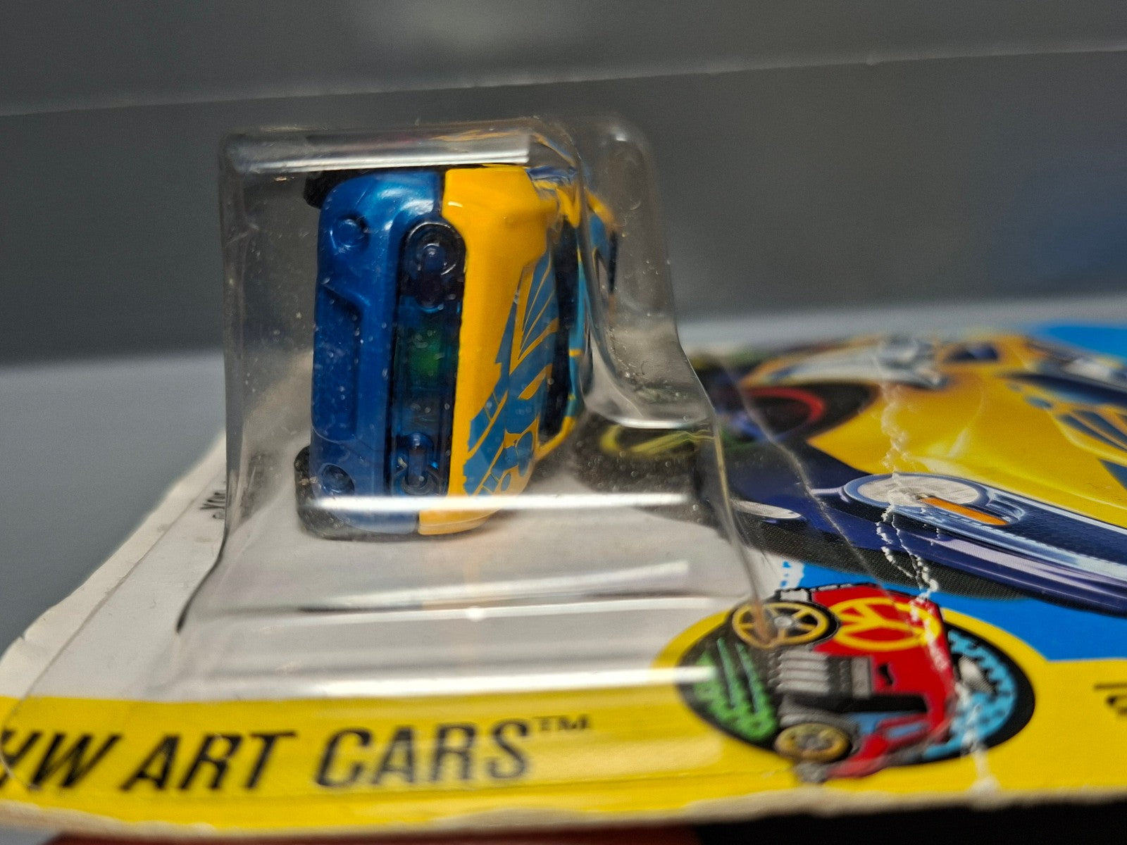 Hot Wheels Rocket Box 2016-038 (CP13)