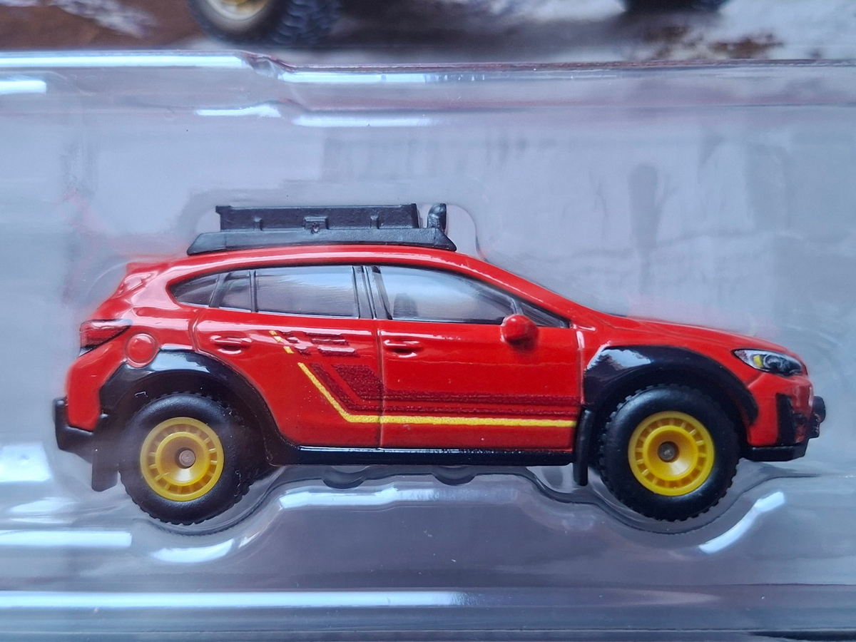 Hot Wheels  premium 2 pack Subaru Crosstrek / 2018 Toyota 4Runner (CT12)