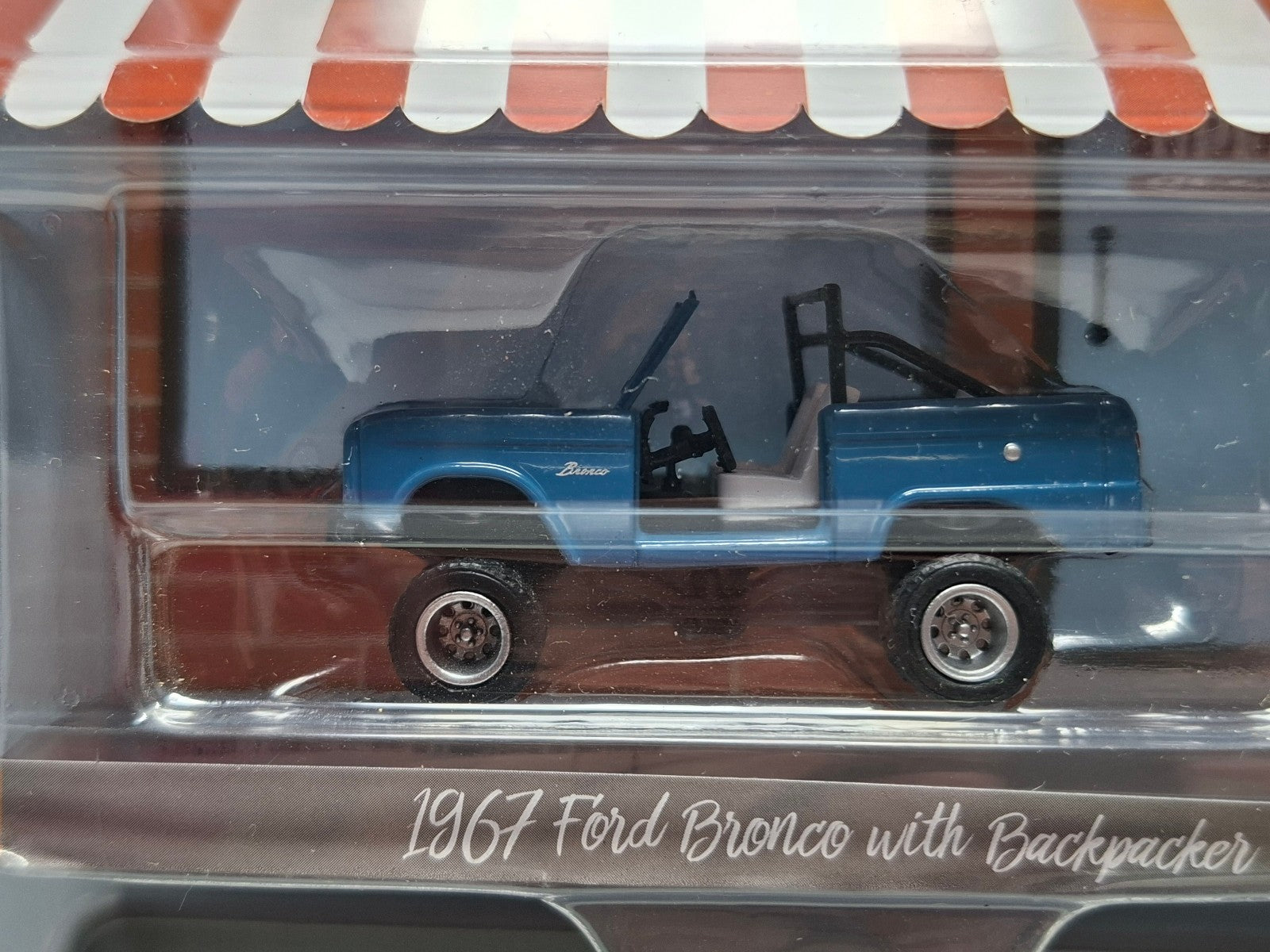 Greenlight Hobby Shop 1967 Ford Bronco   (NG37)