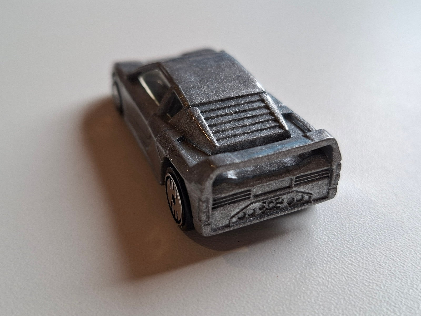 Hot Wheels Zender Fact 4 version UH 1991- 125 (A06)
