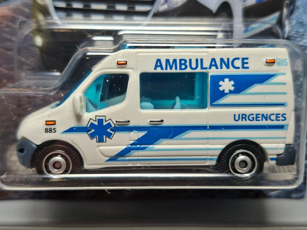 Matchbox European streets Renault Master ambulance   (CP20)