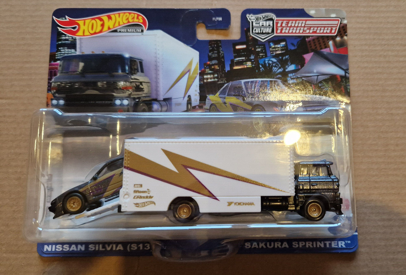 Hot Wheels Team Transport Nissan silvia S15 & sakura sprinter   #52