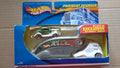 Hot Wheels 2001 pavement pounders  3 window 34  (C7)