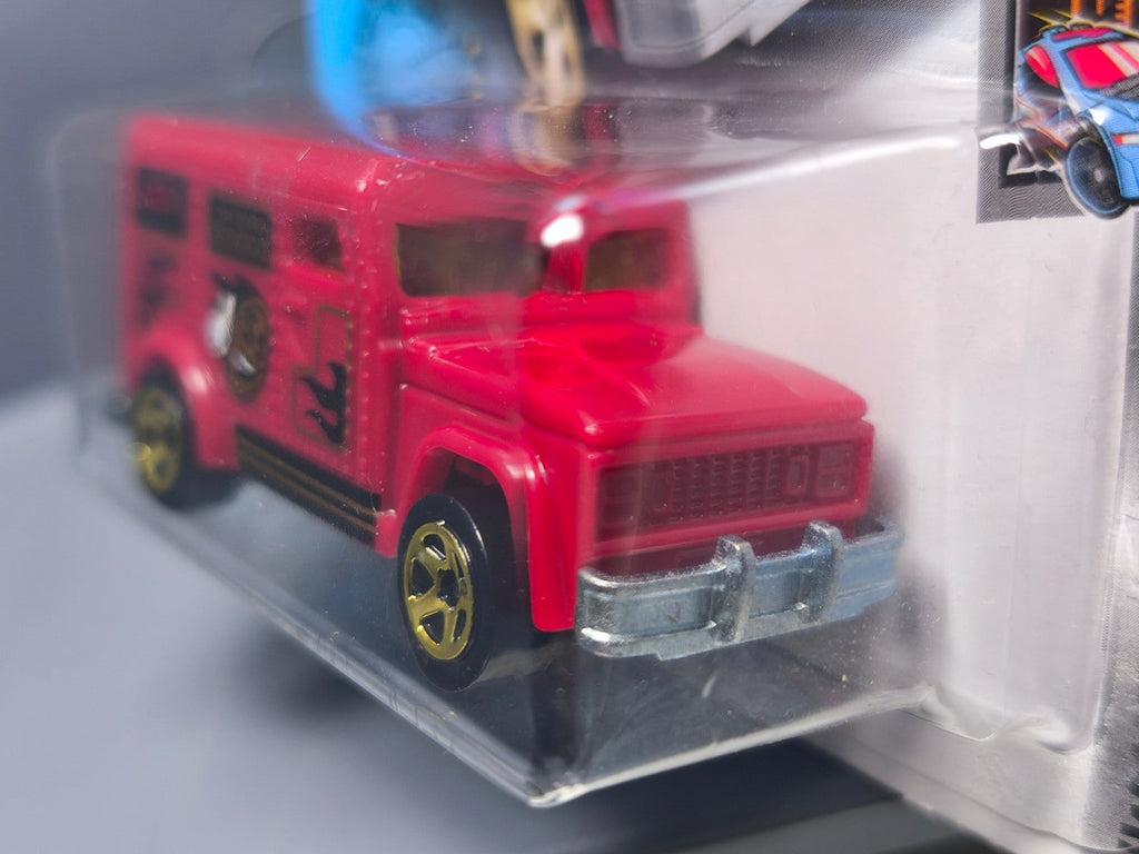 Hot Wheels HW Armored Truck  2020-031 (NP26)