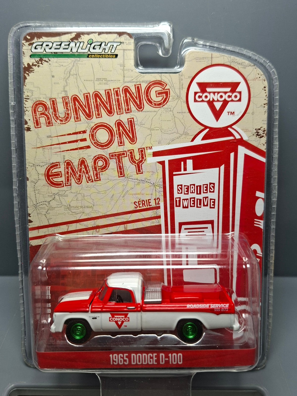 Greenlight Running On Empty 1965 Dodge D-100 Conoco Chase (NG18)